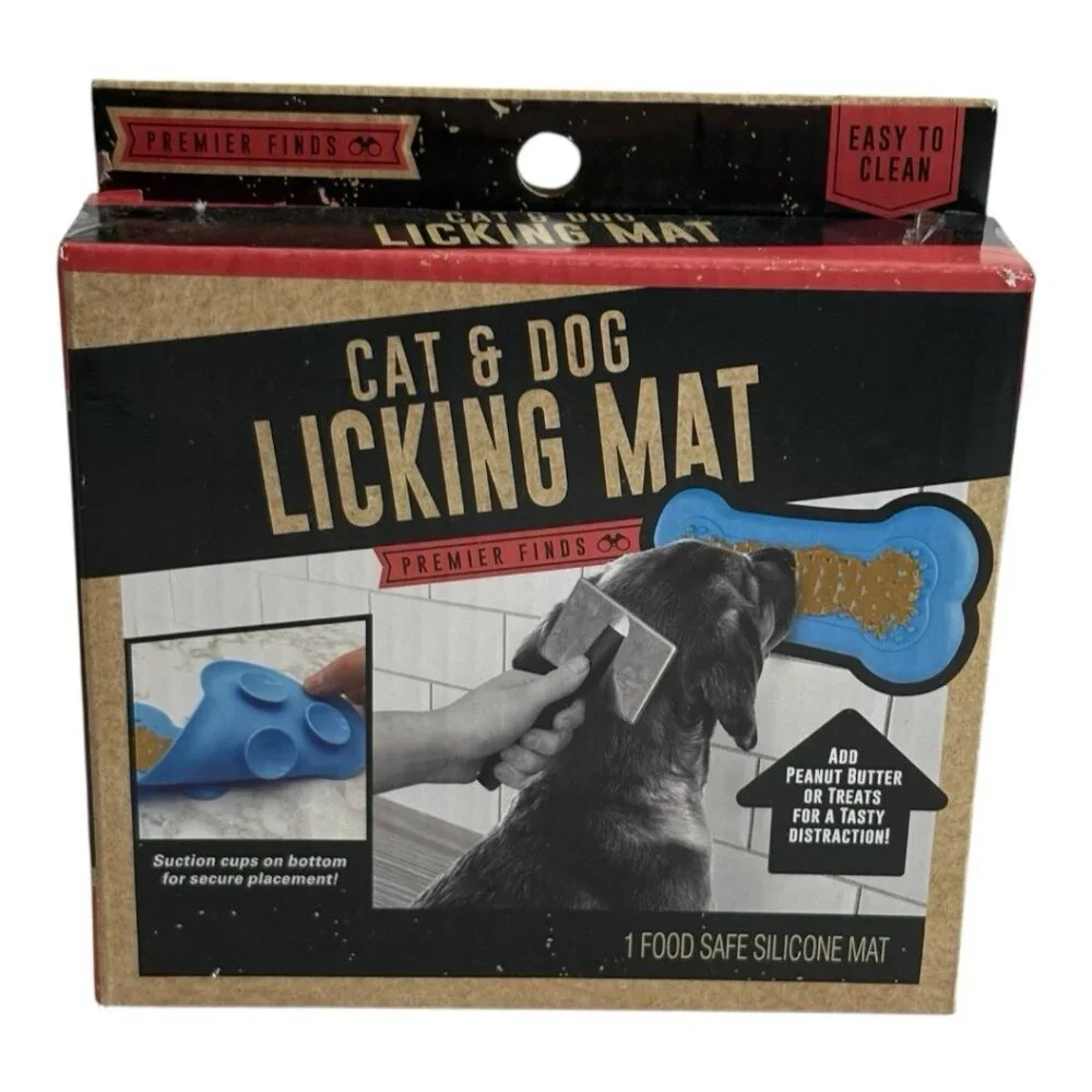 Licking Mats To Calm Or Distract Pet Dog or Cat Suction Cups NEW